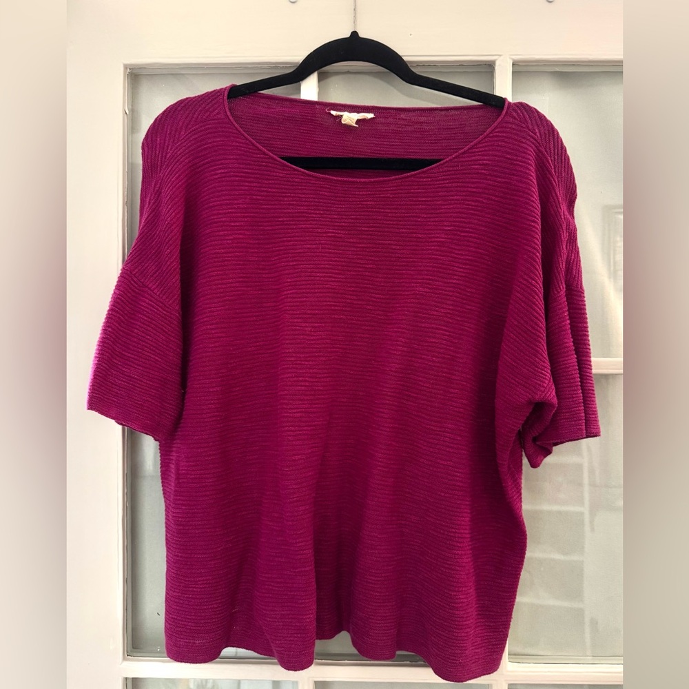 Eileen Fisher Magenta Fuschia berry pink Knit top organic linen and cotton blend